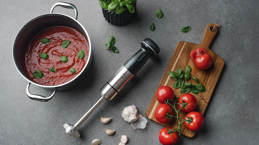 Einfaches Tomatensuppenrezept mit dem ONYX Cookware Stabmixer