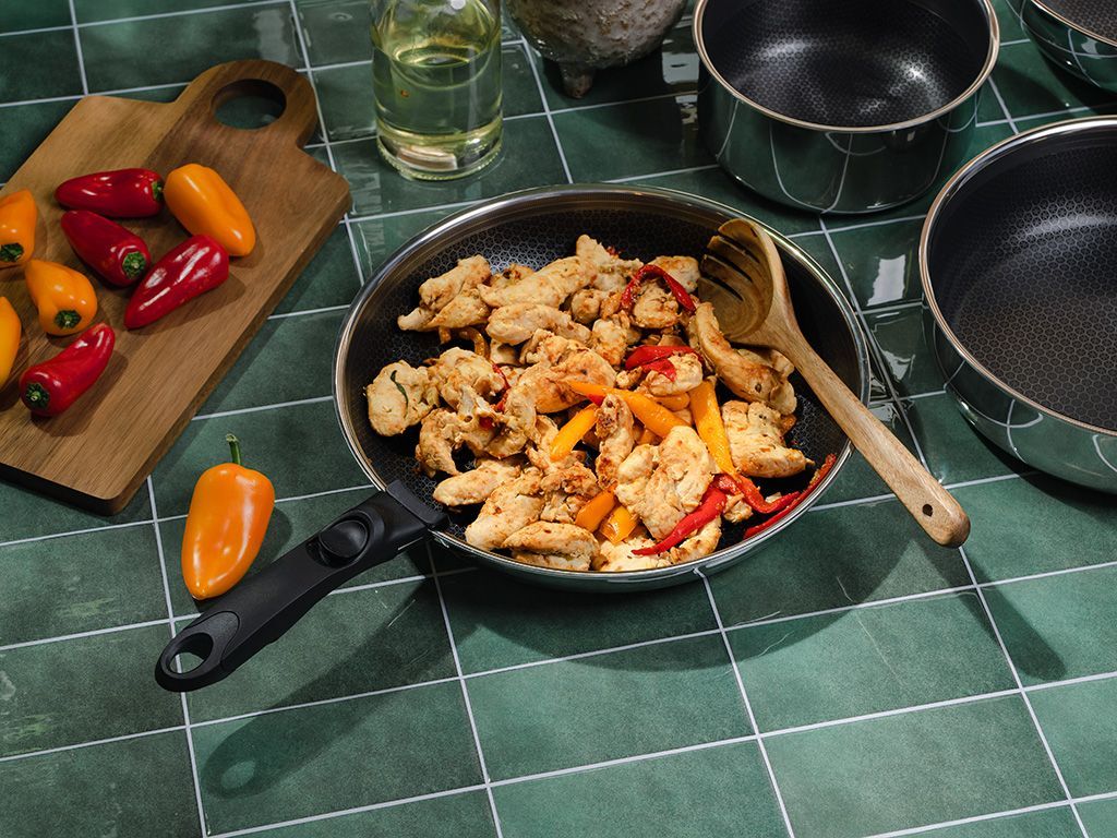 BRATPFANNE MIT ABNEHMBAREM GRIFF 30CM SET - 6