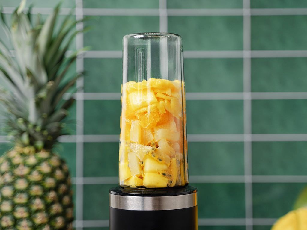 CORDLESS BLENDER WITH BATTERY PACK - 6