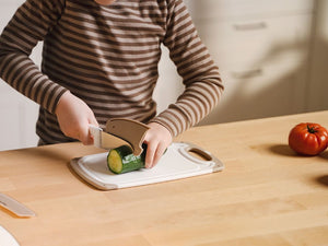 KINDERMESSER ESSENTIAL - 2