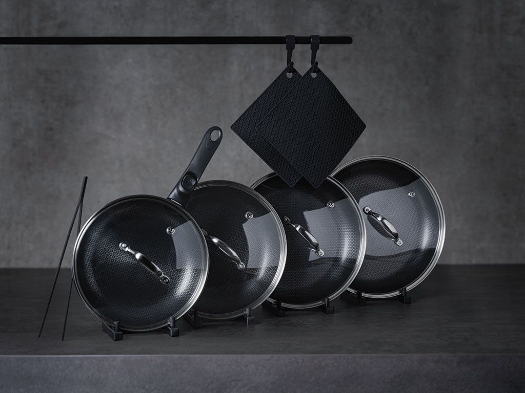 KOMPLETTES GRIFFLOS PFANNEN-SET 4 STÜCK